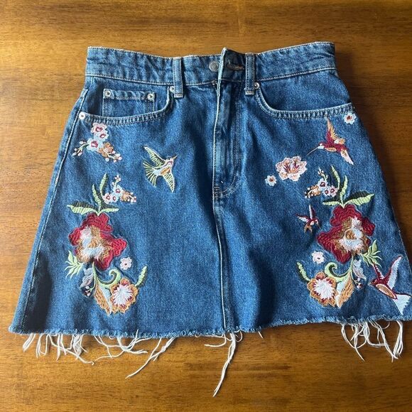 Zara‎ embroidered jeans denim skirt women’s size Small - Picture 1 of 7